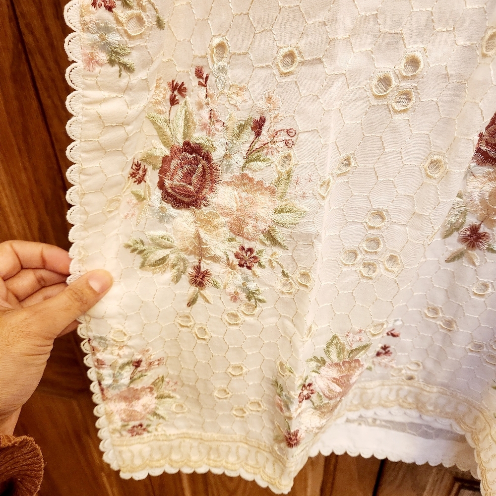 Zara Shah Jahan 3 PIECE SUIT - Picture 6 of 11